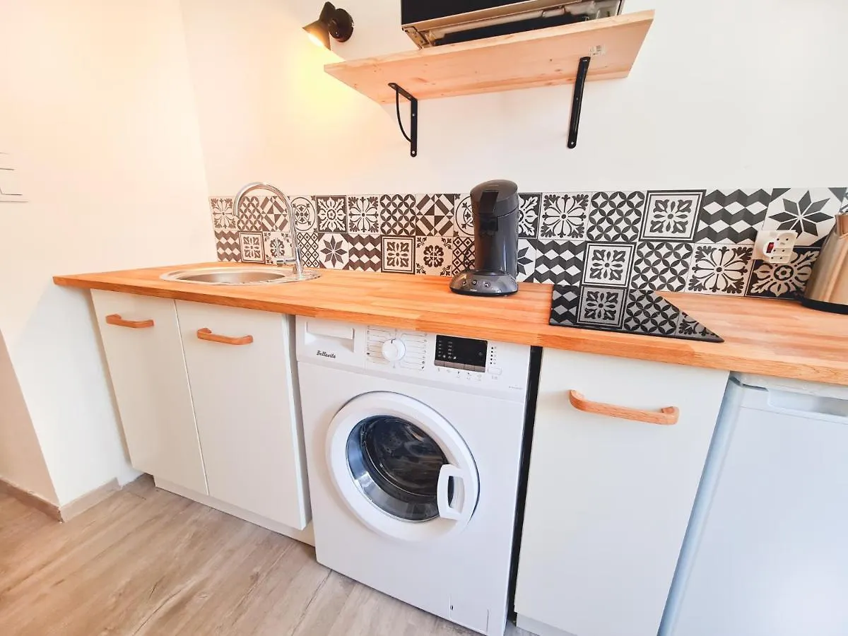 Le Bourget - petit studio - Grenoble Francia