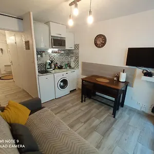 Climatisé, 50 M De La Prom, Wifi , Nice France